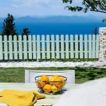 Gkountis Цукаладес