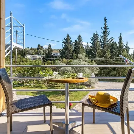 Apartament Gkountis Tsoukaládhes